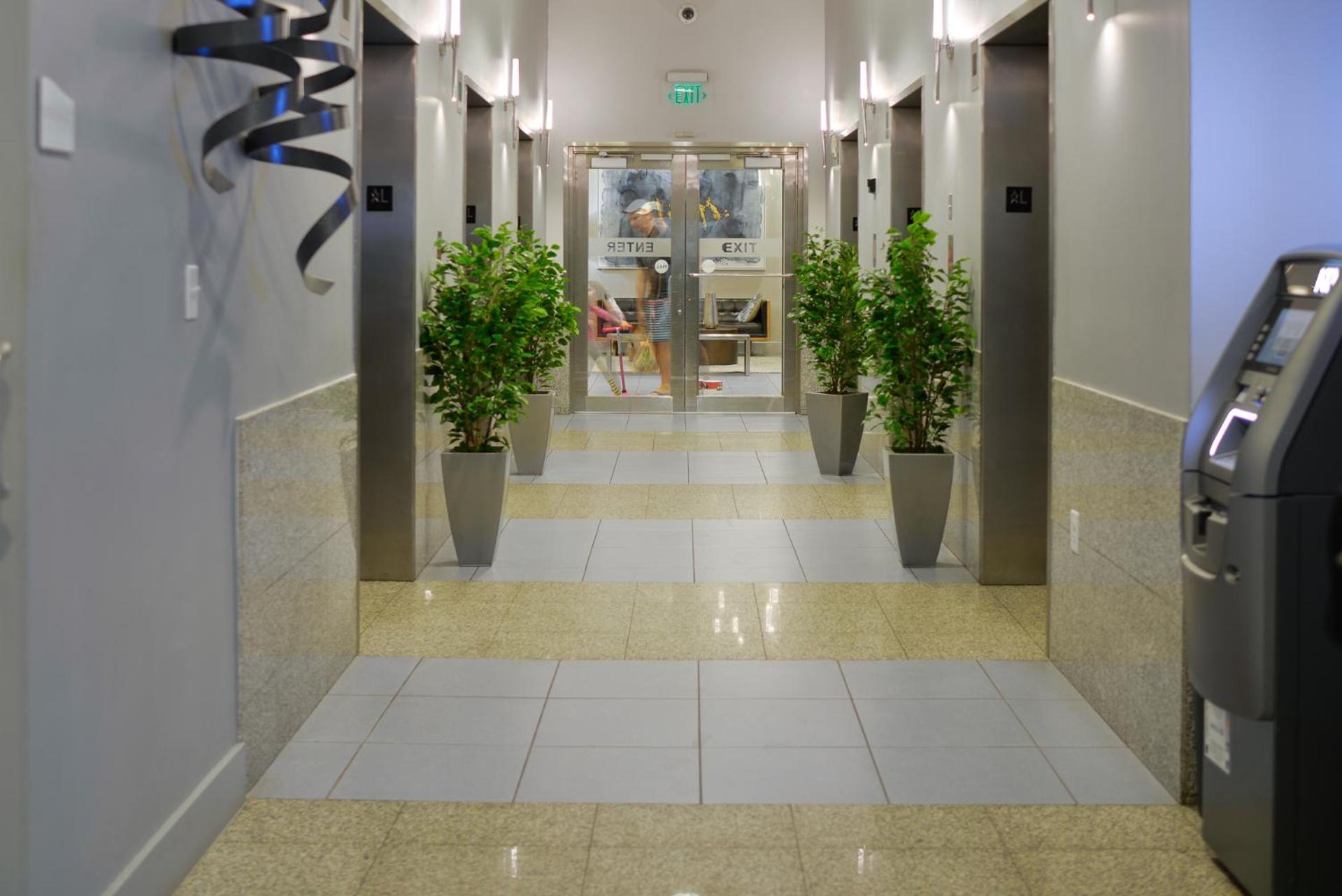 Wonderful Condo In The Heart Of Brickell With Pool Miami Luaran gambar