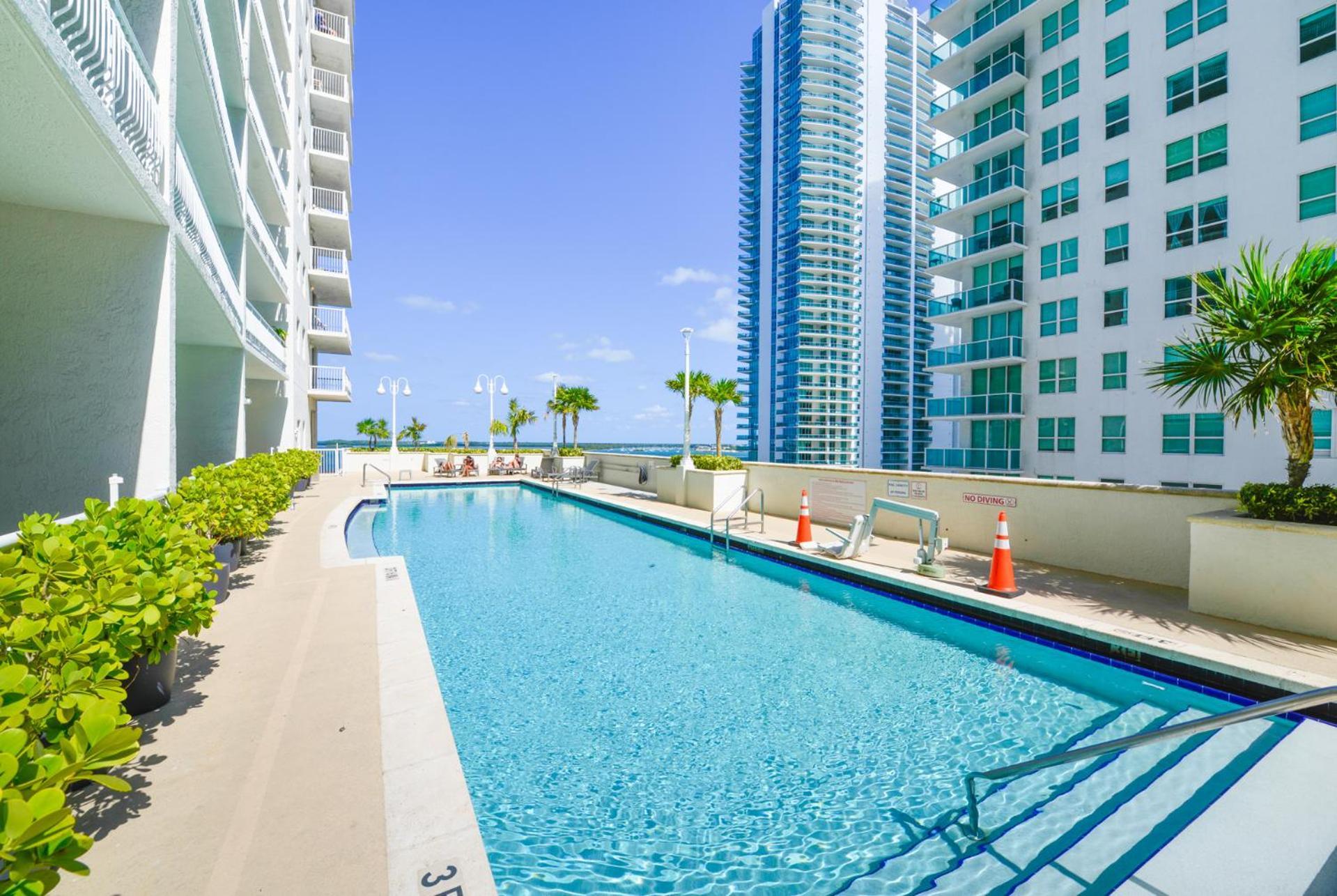 Wonderful Condo In The Heart Of Brickell With Pool Miami Luaran gambar